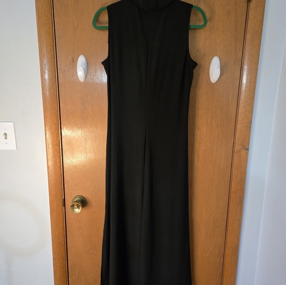 Elegant Black Sleeveless Maxi Dress Size M/p. - Picture 3 of 3